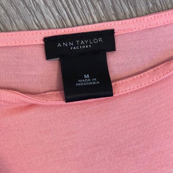 Ann Taylor top - Picture 2 of 8